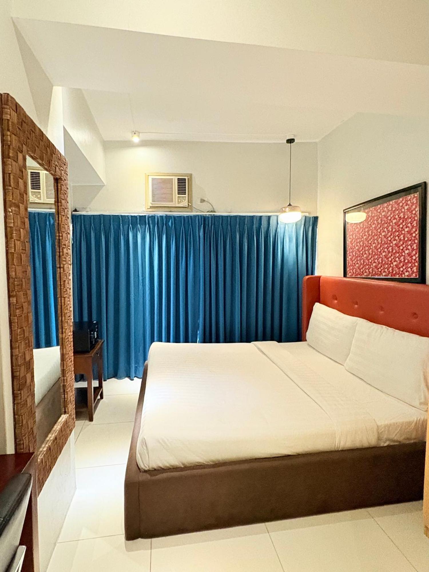 Pacific Park Hotel Quezon City Εξωτερικό φωτογραφία