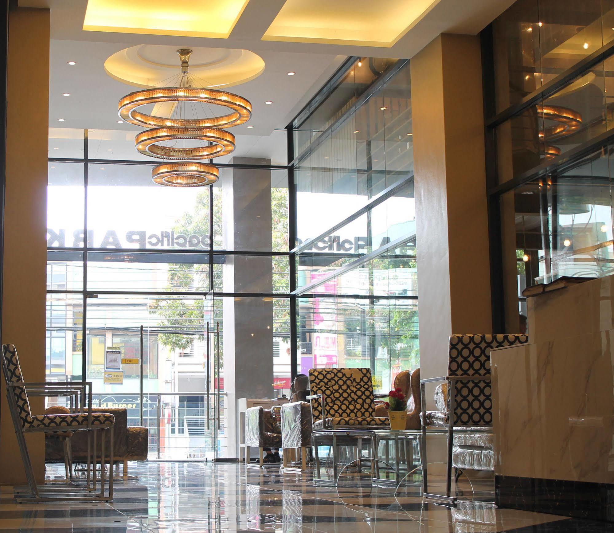 Pacific Park Hotel Quezon City Εξωτερικό φωτογραφία